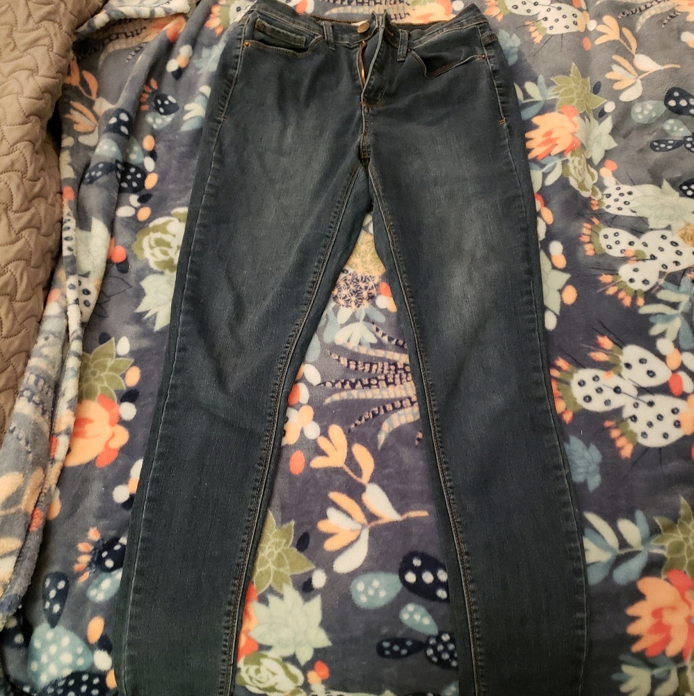 Mudd High Rise Skinny Jeans